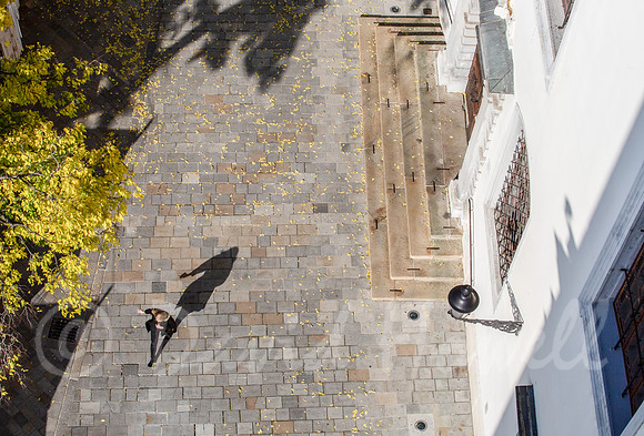 ©Howell_Slovakia_Bratislava_girl_smoker_shadow